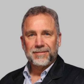 Simon Smith - Founder of Healthy Supplements